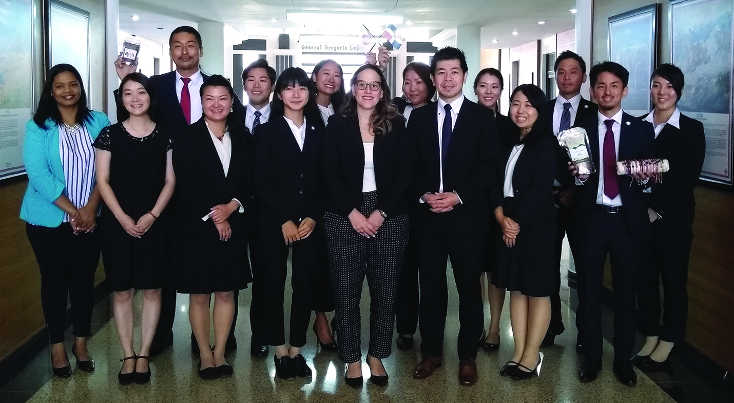 Voluntarios japoneses rinden cuentas de intercambio de experiencia en RD