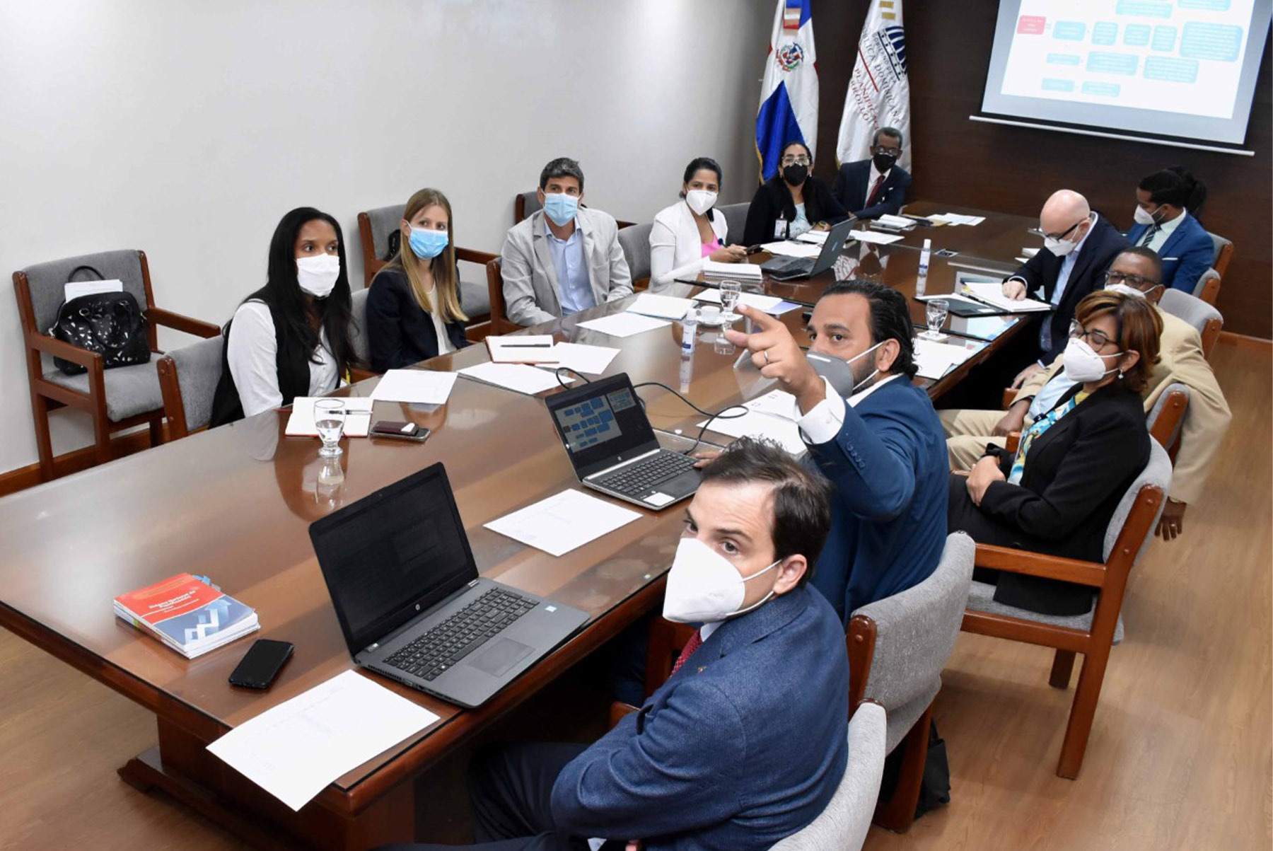 Viceministerio de Cooperación Internacional coordina apoyo de cooperación con la Agencia Francesa de Desarrollo