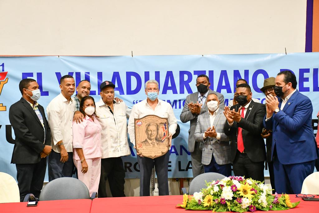 “Villaduartiano del Año” es dedicado al ministro Lisandro Macarrulla