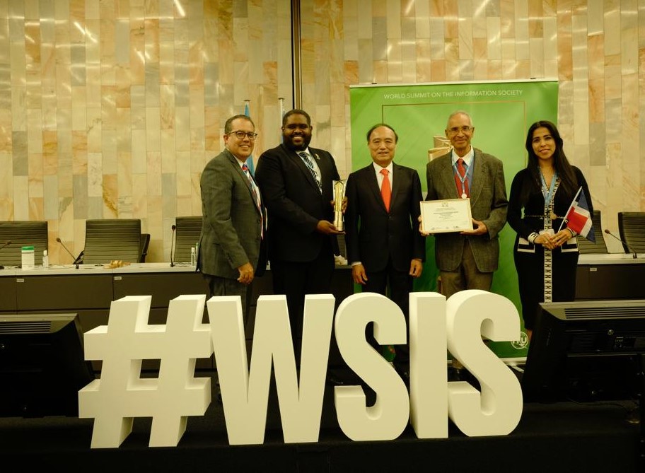 Agenda Digital RD conquista primer lugar en Premios de la Cumbre Mundial de la Sociedad de la Información