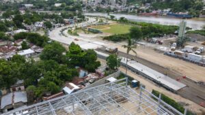 Vista aérea de la Avenida del Río.