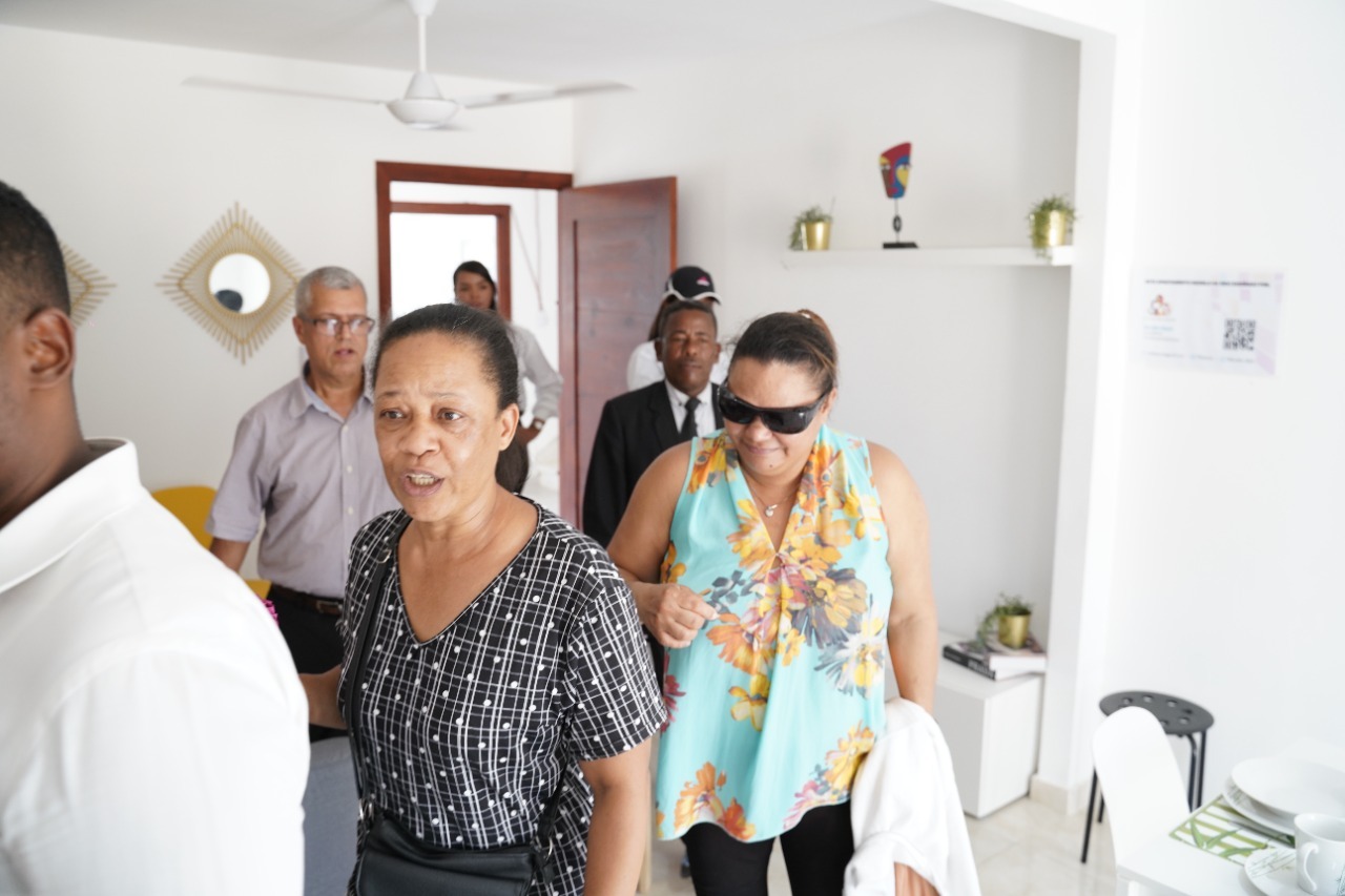 Cientos de personan visitan nuevo proyecto del Plan Nacional de Viviendas Familia Feliz en Santo Domingo Este