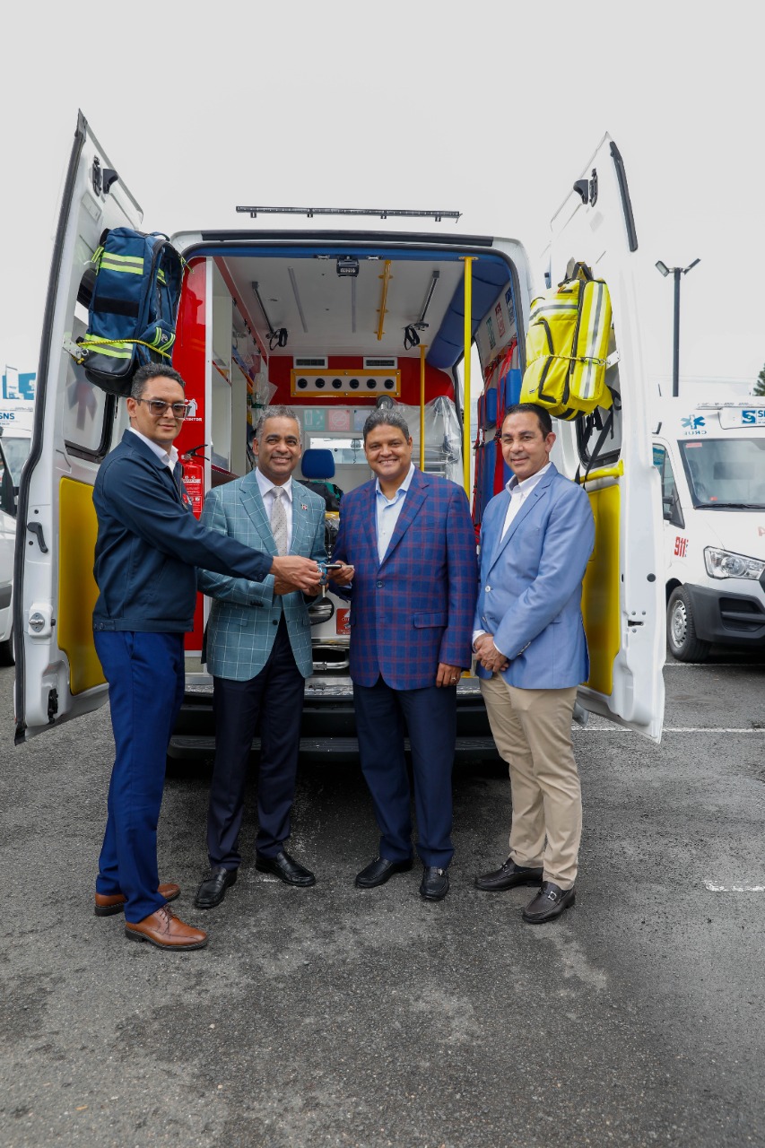 Sistema 9-1-1 suma 120 nuevas ambulancias entregadas al SNS para fortalecer las atenciones a emergencias prehospitalarias