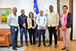 VICEMINISTRO DOMINGO MATIAS VISITA SUR FUTURO