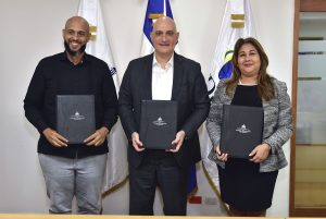 Firma de acuerdo ASFL Y FEDOMU