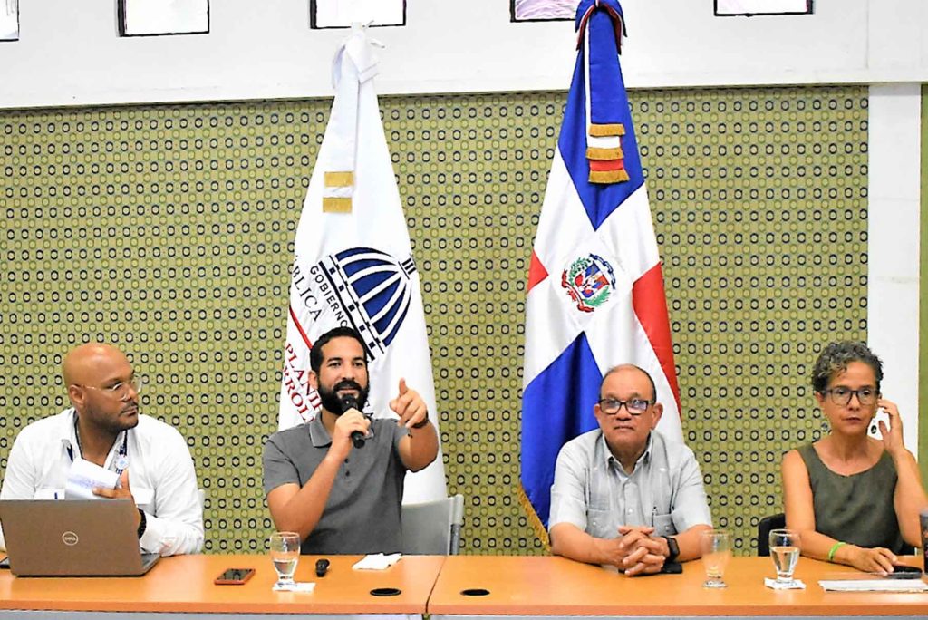 VIOTDR capacita a ASFL en ordenamiento territorial y gestión de riesgo de desastres