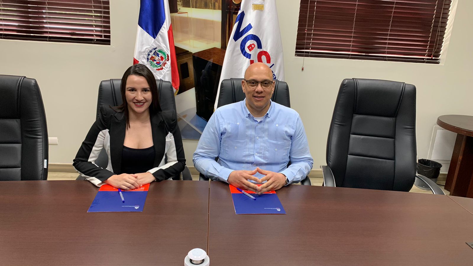 Centro de Ciberseguridad y Comisión Nacional de Telecomunicaciones de  Honduras firman memorándum para impulsar trabajos entorno a la seguridad cibernética
