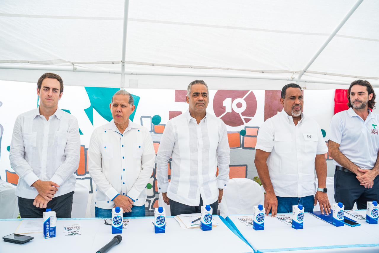 Ministros Santos y Bonilla encabezan cierre del proyecto “Mejorar el acceso a saneamiento adecuado, sostenible y respetuoso con el medio ambiente” en La Ciénaga