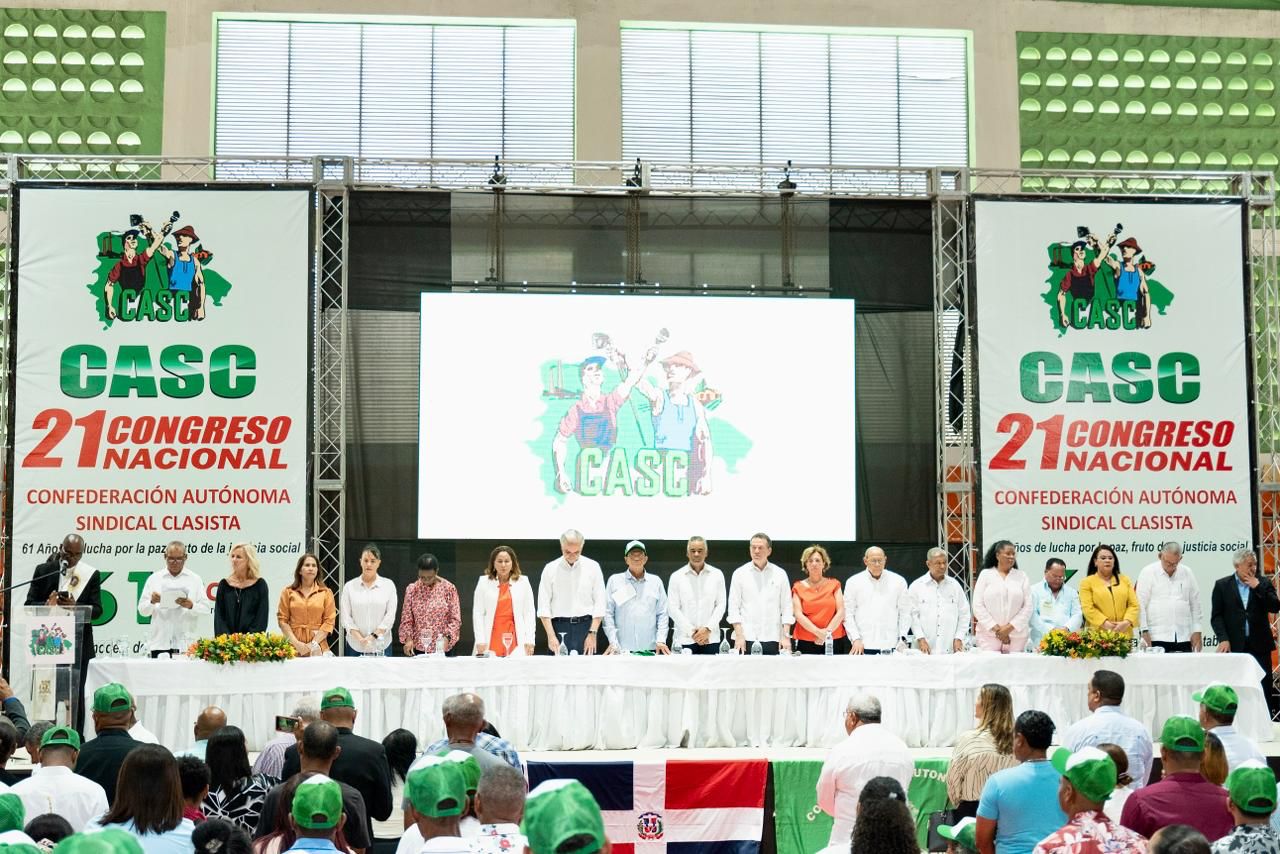 Ministro Joel Santos encabeza 21 Congreso Nacional de la Confederación Autónoma Sindical Clasista