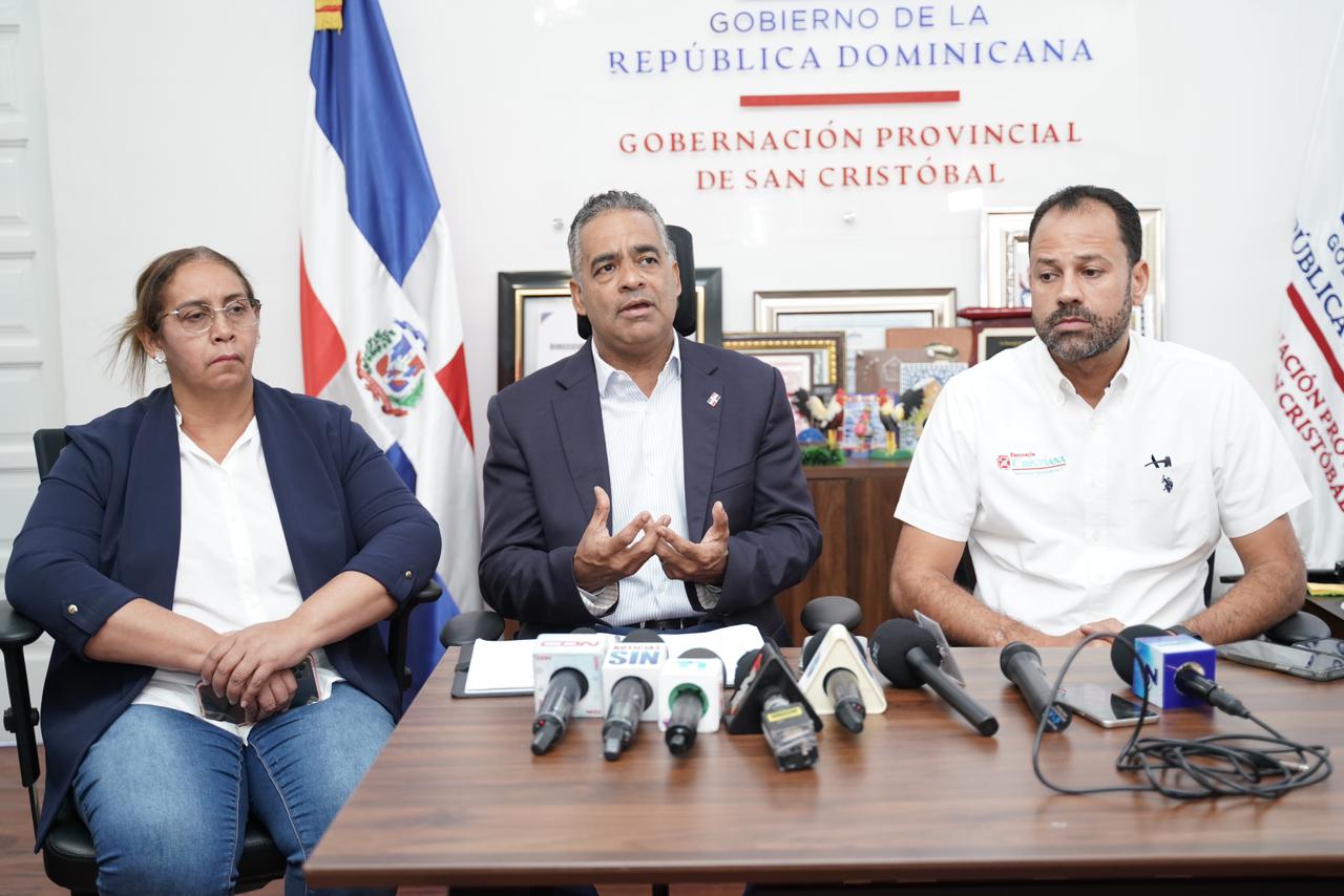 Gobierno inicia entrega de ayuda económica a familiares de víctimas en explosión en San Cristóbal