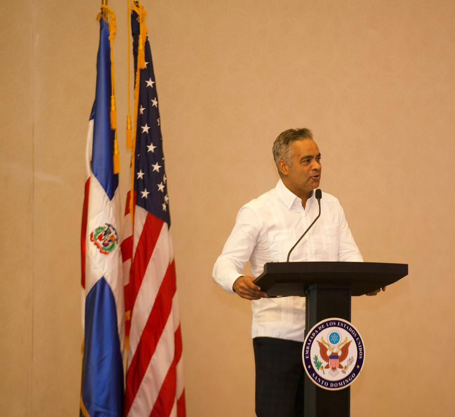 Ministro Joel Santos encabeza clausura Taller de Planificación Programa de Desarrollo Económico de la Agencia de Estados Unidos