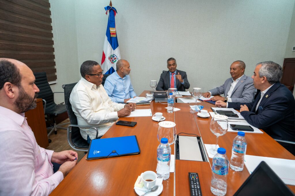 Gobierno comprará productos perecederos durante cierre frontera dominicana con Haití