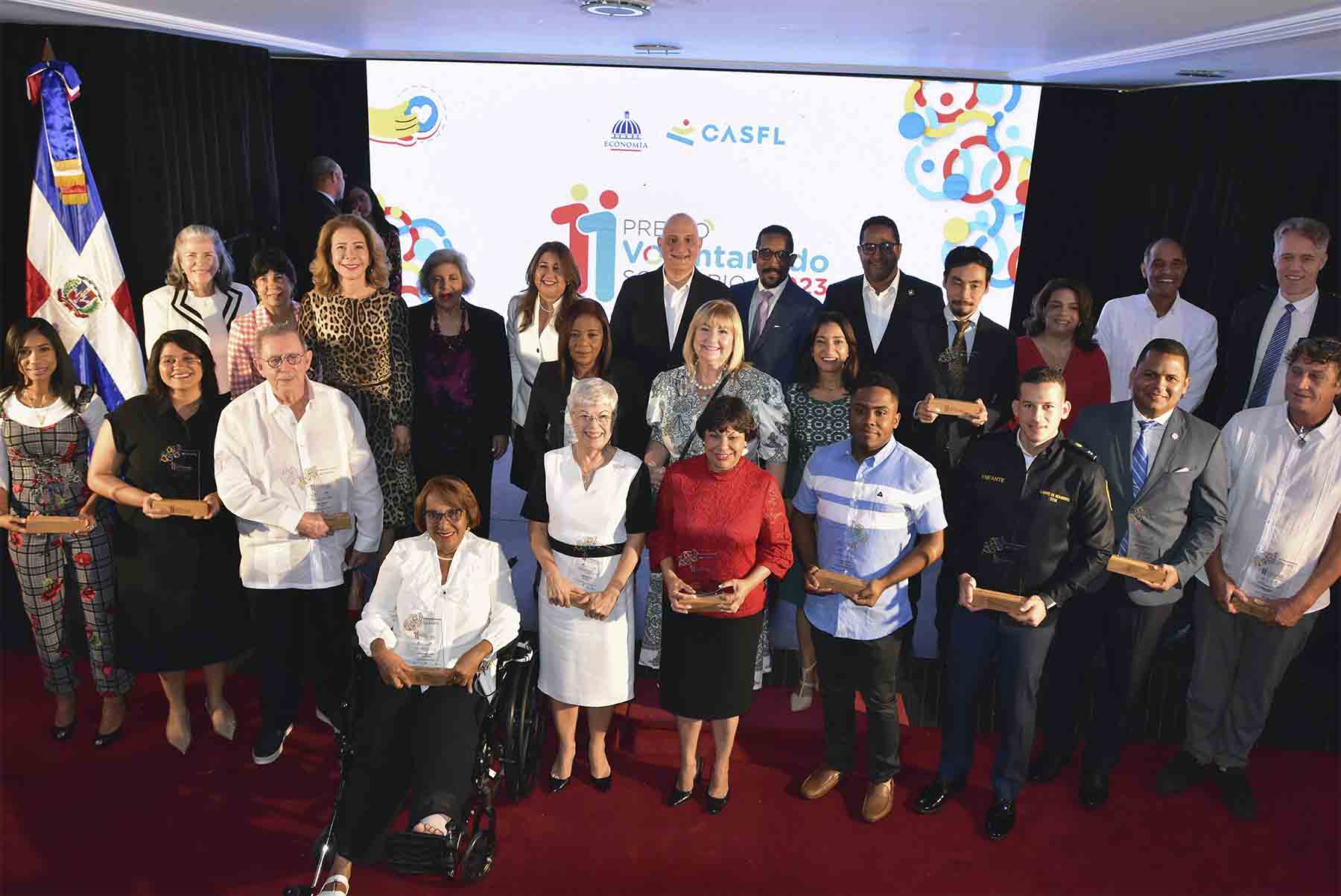 Ministro de Economía anuncia creación de fondo de RD$8 millones para apoyar voluntariados