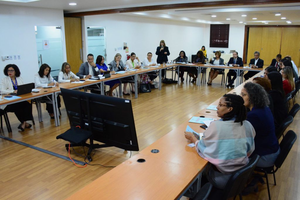 Presentan informe final de consultoría a la “iniciativa conectividad comercial de las Mipymes al mercado de El Caribe.