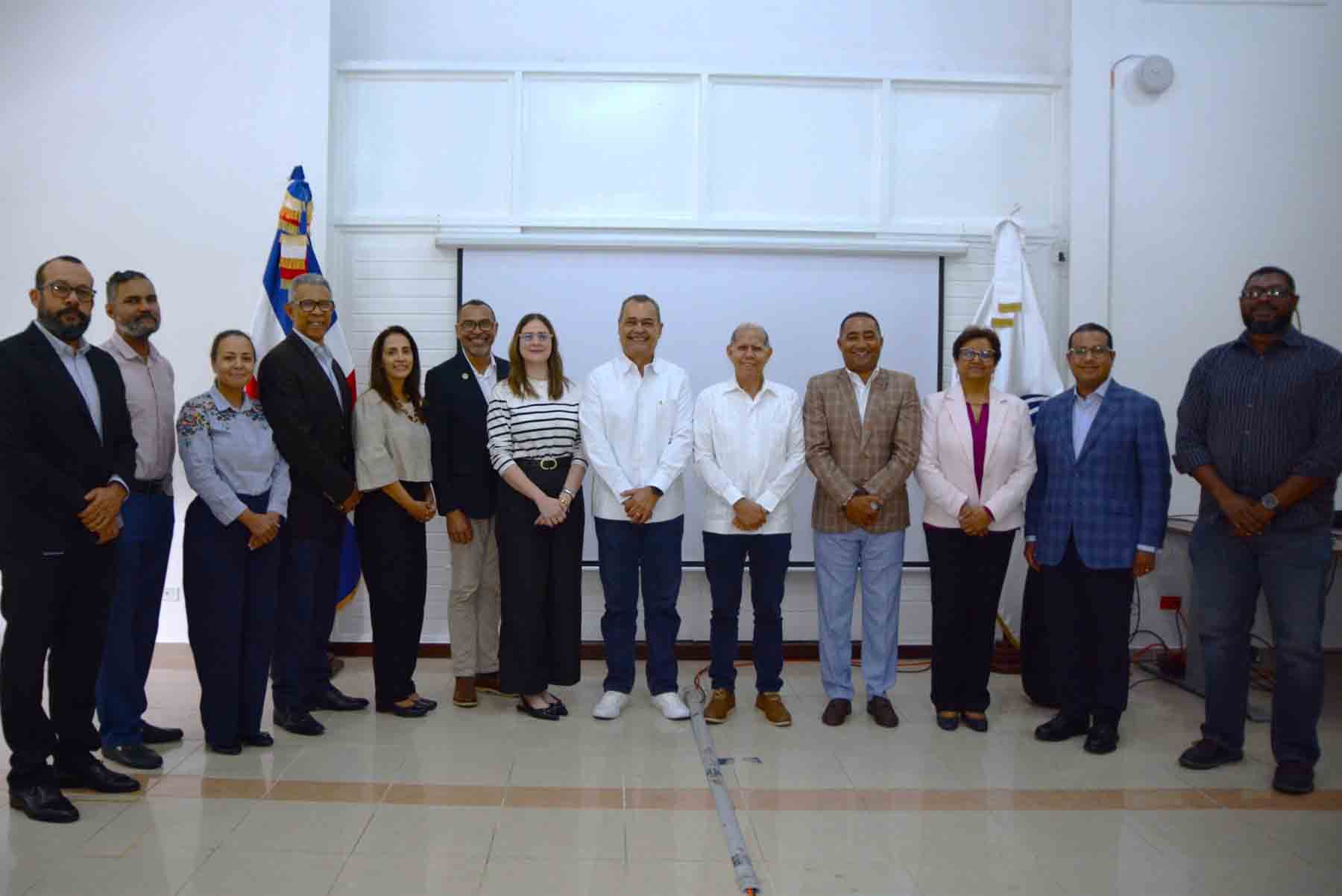 Ministerio de Economía valida Instrumento de Ordenamiento Territorial de Verón-Punta Cana
