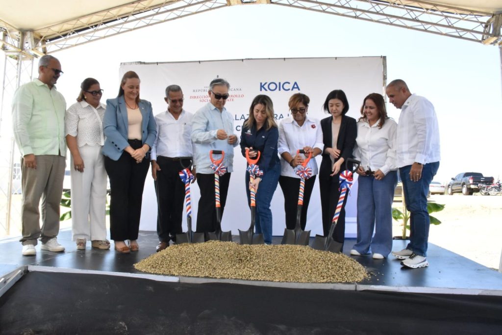 Gobierno dominicano y KOICA inician construcción de centro para mujeres en Hatillo Palma