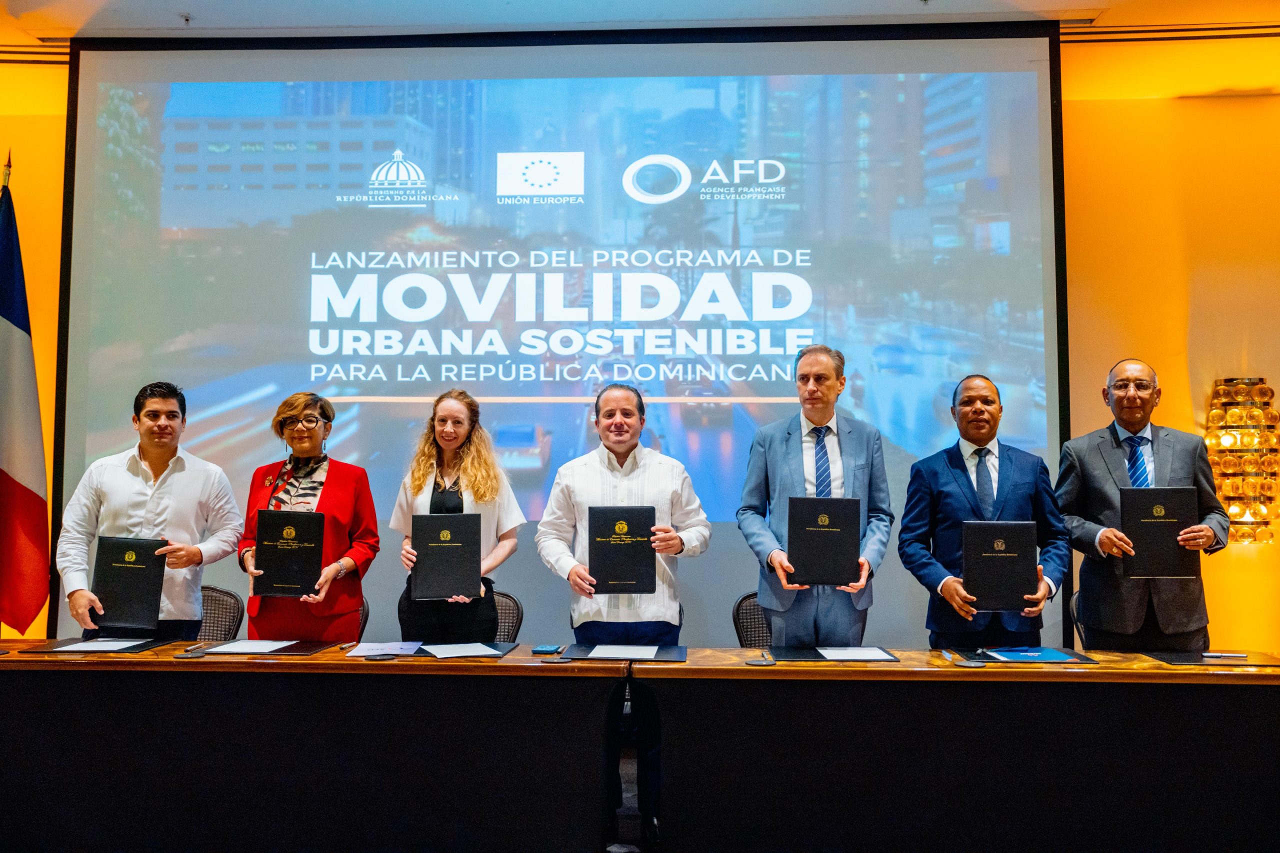 Gobierno lanza Programa de Movilidad Urbana Sostenible en República Dominicana