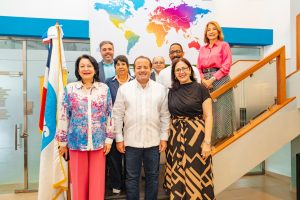 Ministro Paliza se reúne con junta directiva de Alianza ONG para fortalecer relación entre el Estado y el sector social