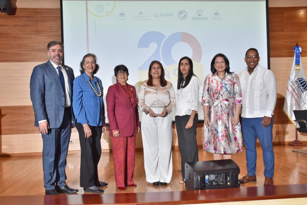 CASFL conmemora el vigésimo aniversario de la ley que regula y fomenta las ASFL en el país.
