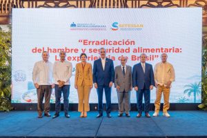 Experto internacional valida avances históricos de RD en reducción del hambre; destaca su modelo de alimentación escolar