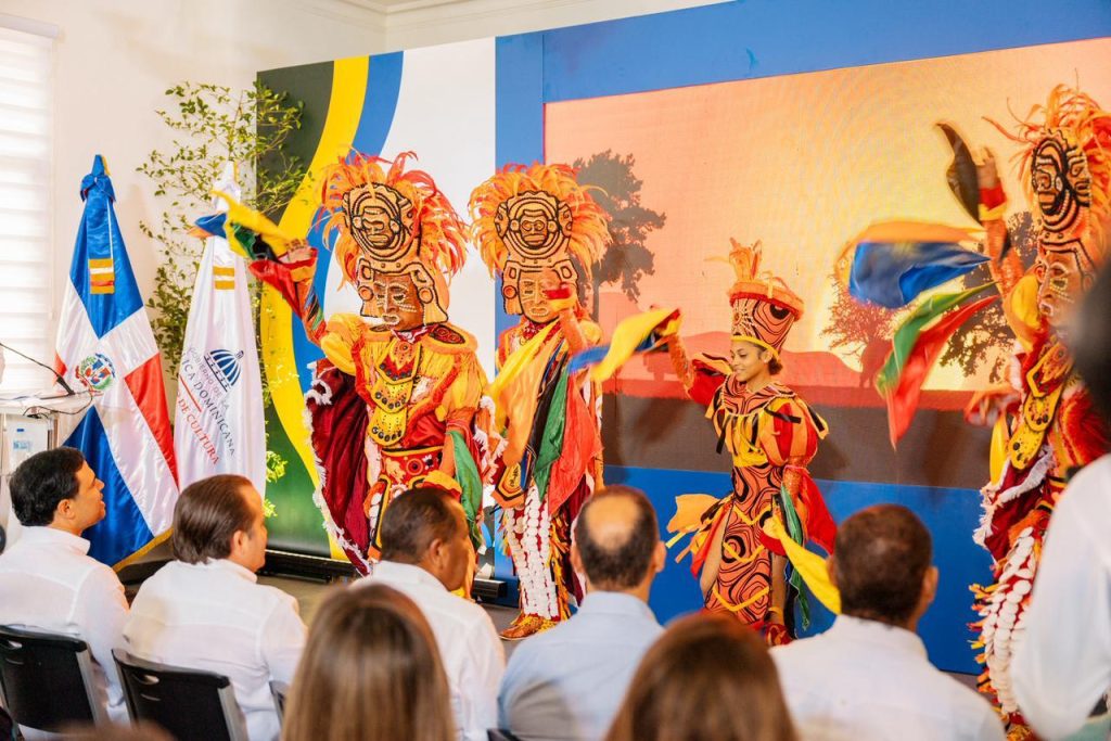 Paliza y Salcedo anuncian carnaval 2026 dedicado a Puerto Plata