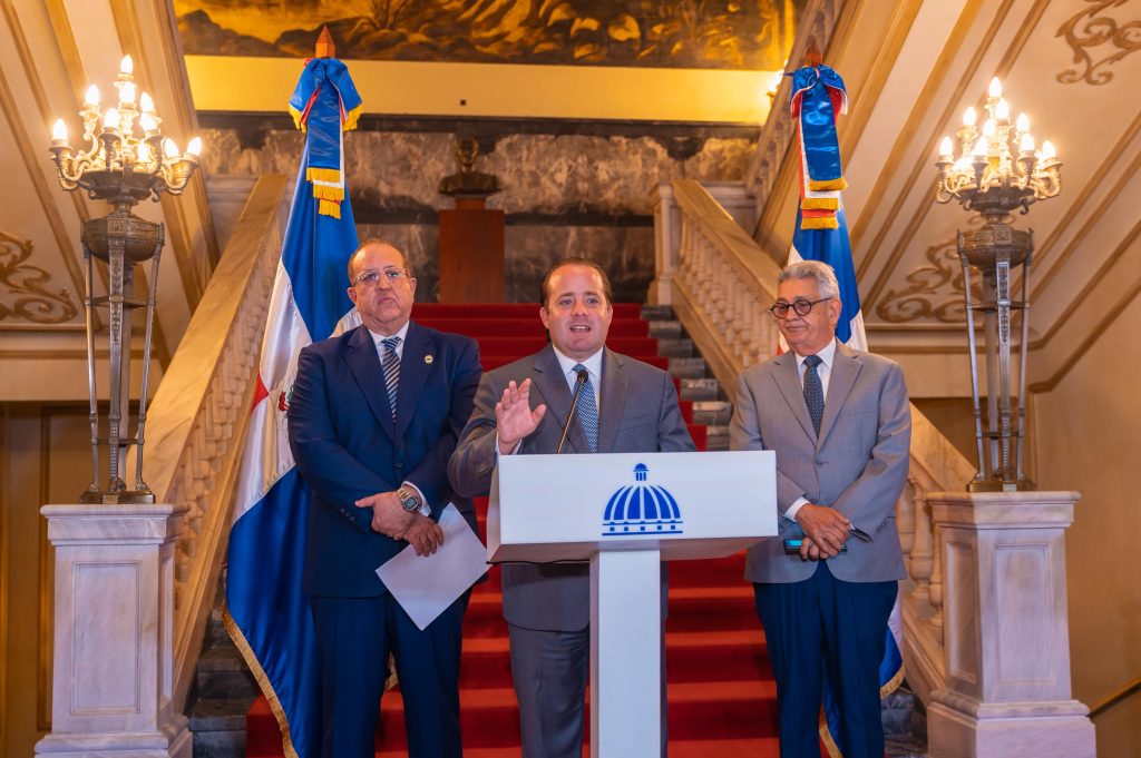 Gobierno anuncia nuevas medidas para enfrentar el impacto de la crisis en Medio Oriente sobre la economía dominicana