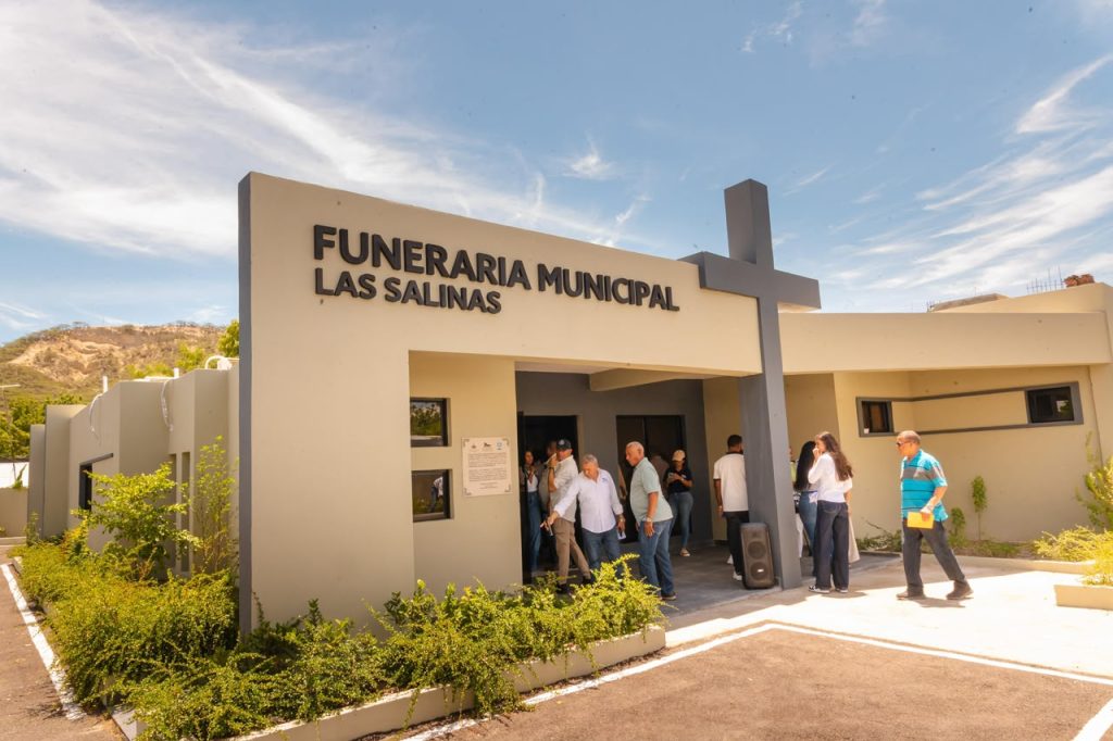 Gobierno inaugura funerarias municipales en Región Enriquillo y Azua