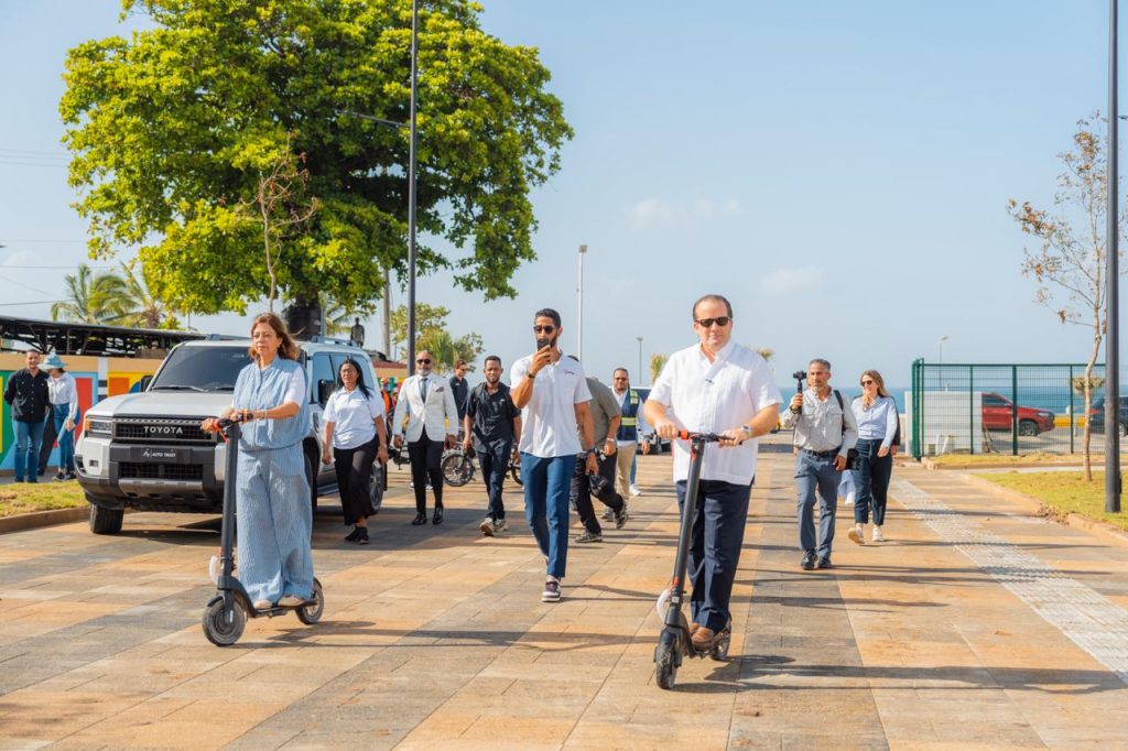 Gobierno y Alcaldía del DN destinan más 50 mil metros cuadrados al deporte y la recreación familiar con el Paseo 30 de Mayo