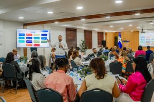 Gobierno fortalece coordinación territorial con taller “Pensando e informando el cambio de mi provincia”